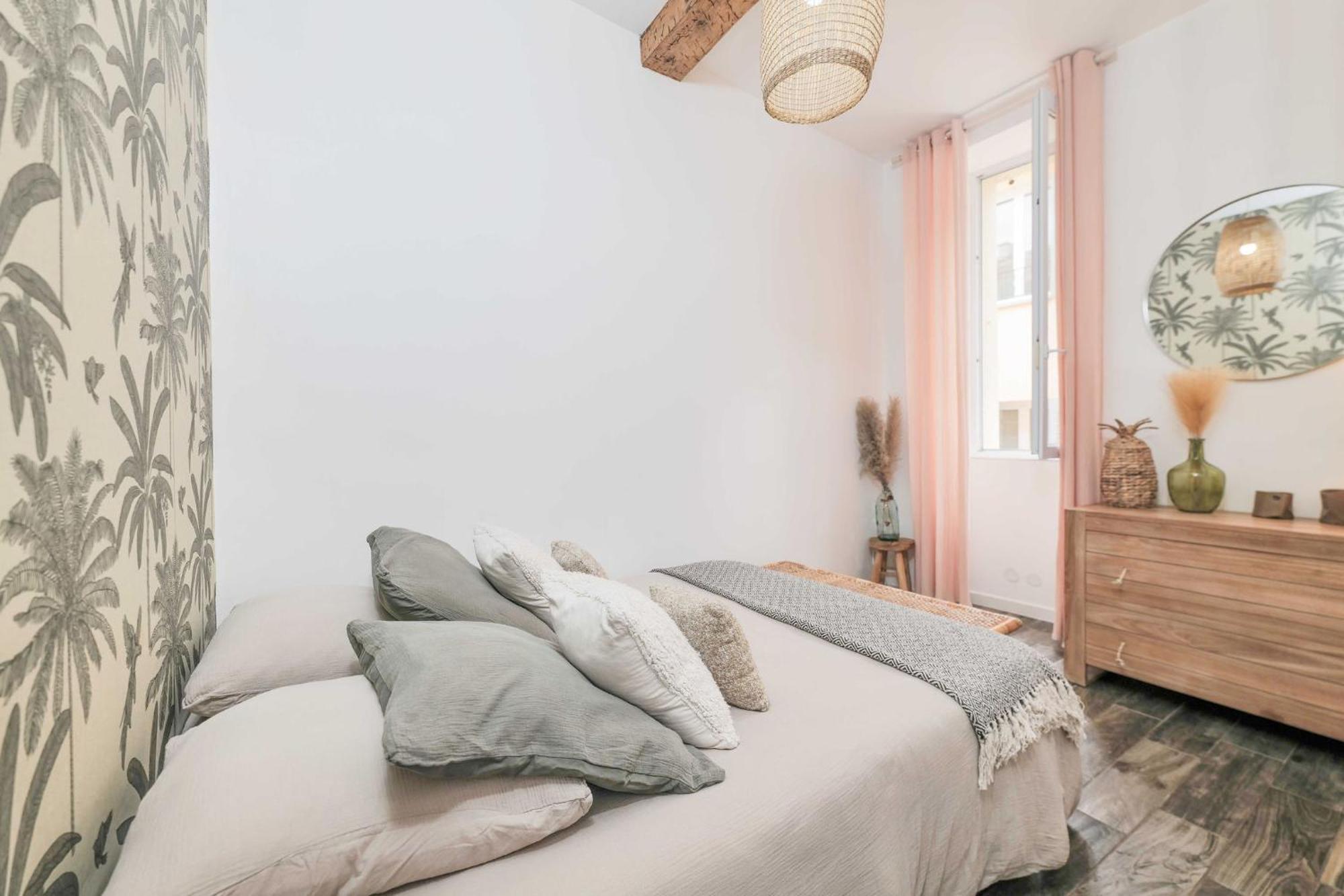 Saint Tropez - Old Village - Modern & Cosy Apartments Ngoại thất bức ảnh